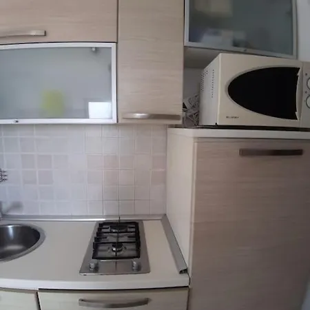 Cozy Flat With Enchanting View On Daire
