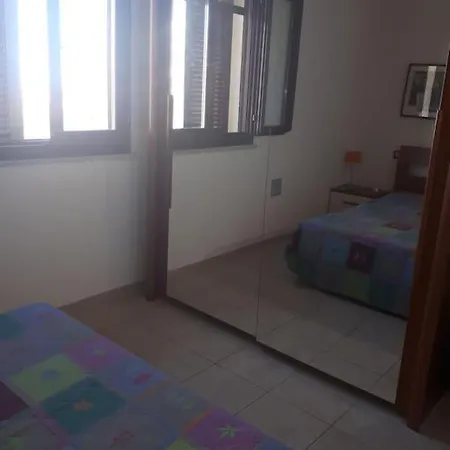 Cozy Flat With Enchanting View On * カステルサルド